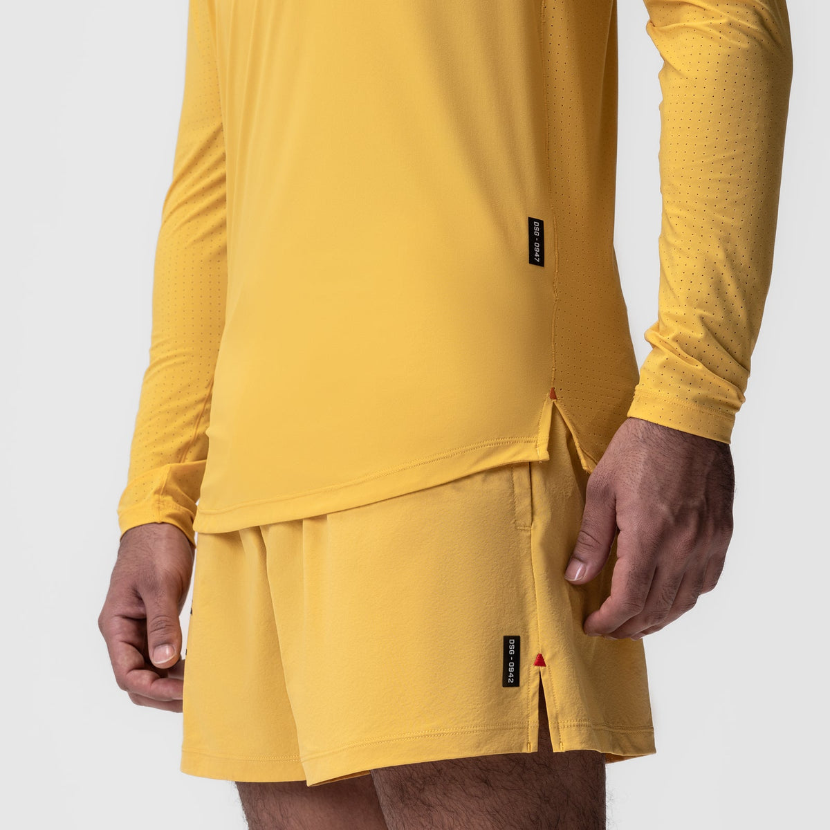 0947. Laser-Vent™ Established Long Sleeve - Amber | ASRV