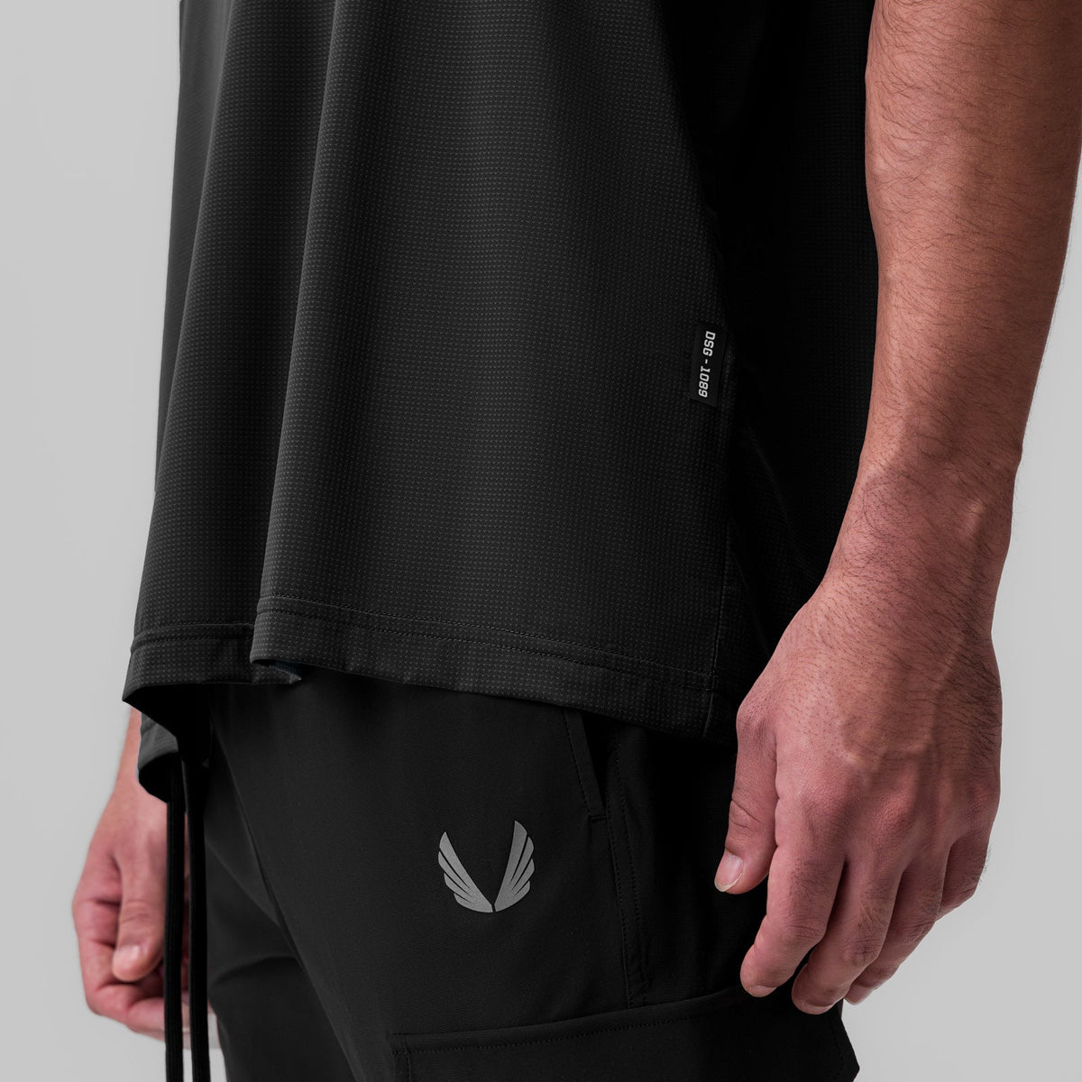 1089. Ice-Skin™ Oversized Tee - Black | ASRV