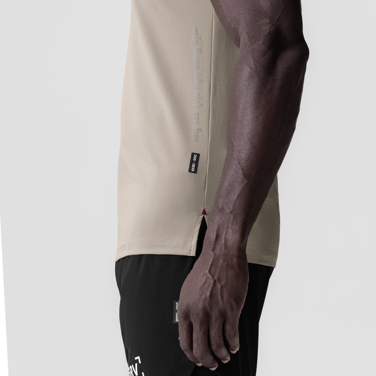 0839. 3D-Lite® 2.0 Lycra® Fitted Tee - Sand Smoke "OTWR" | ASRV
