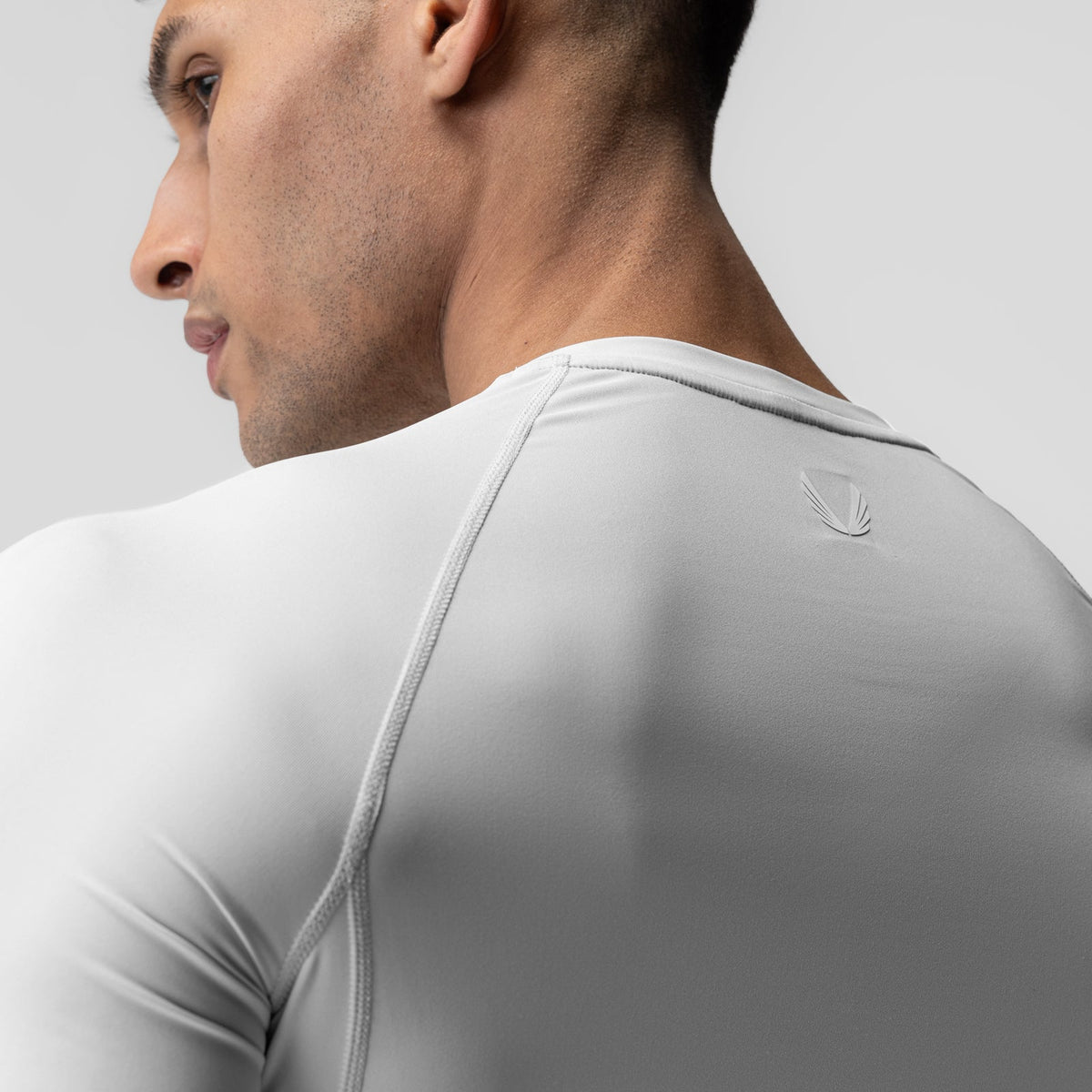 1027. WarpFlexx-Lite® Half-Sleeve Baselayer - Light Grey | ASRV