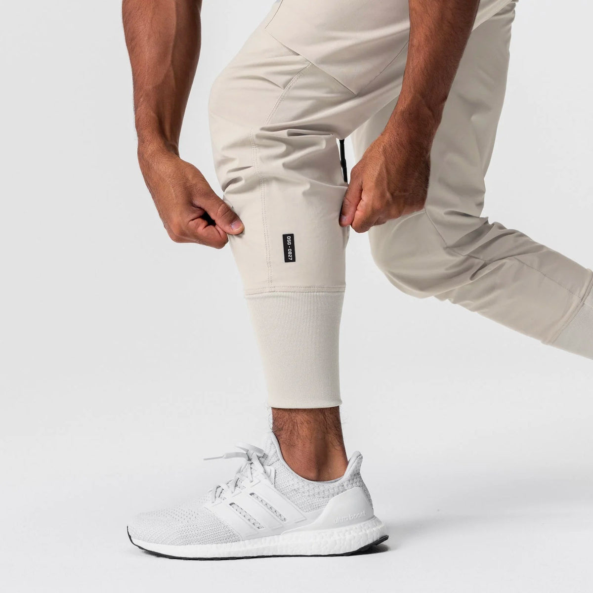 0827. Tetra-Lite® Inlay Pocket High Rib Jogger - Sand Smoke | ASRV