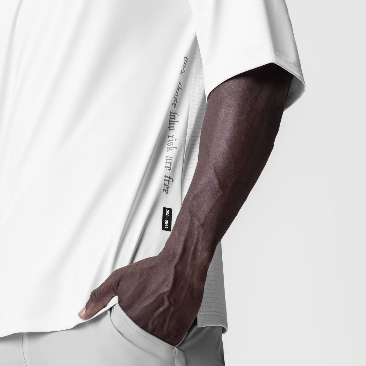 0841. 3D-Lite® 2.0 Lycra® 3/4-Sleeve Oversized Tee - White "OTWR" | ASRV