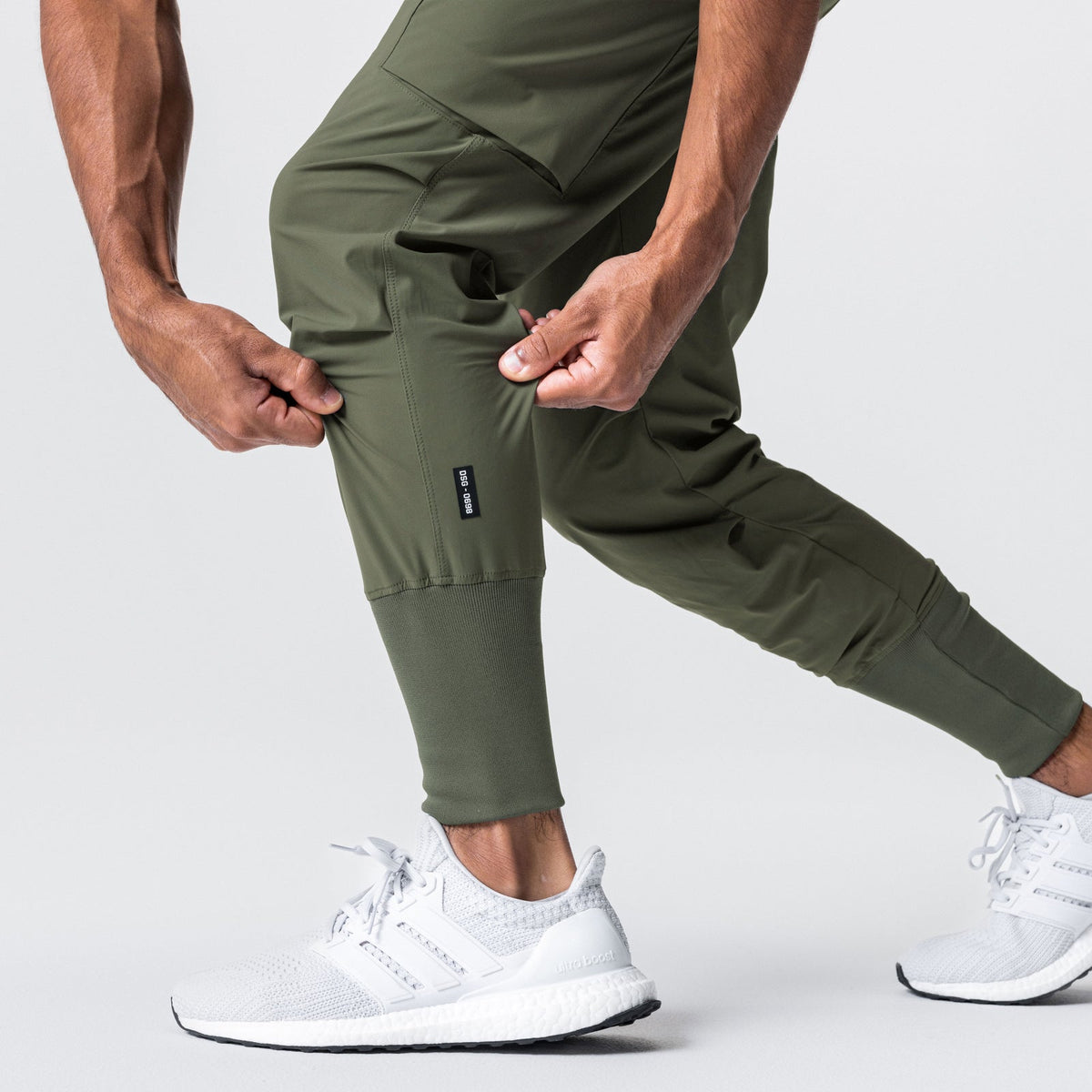 0698. Tetra-Lite® Inlay Pocket High Rib Jogger - Olive | ASRV