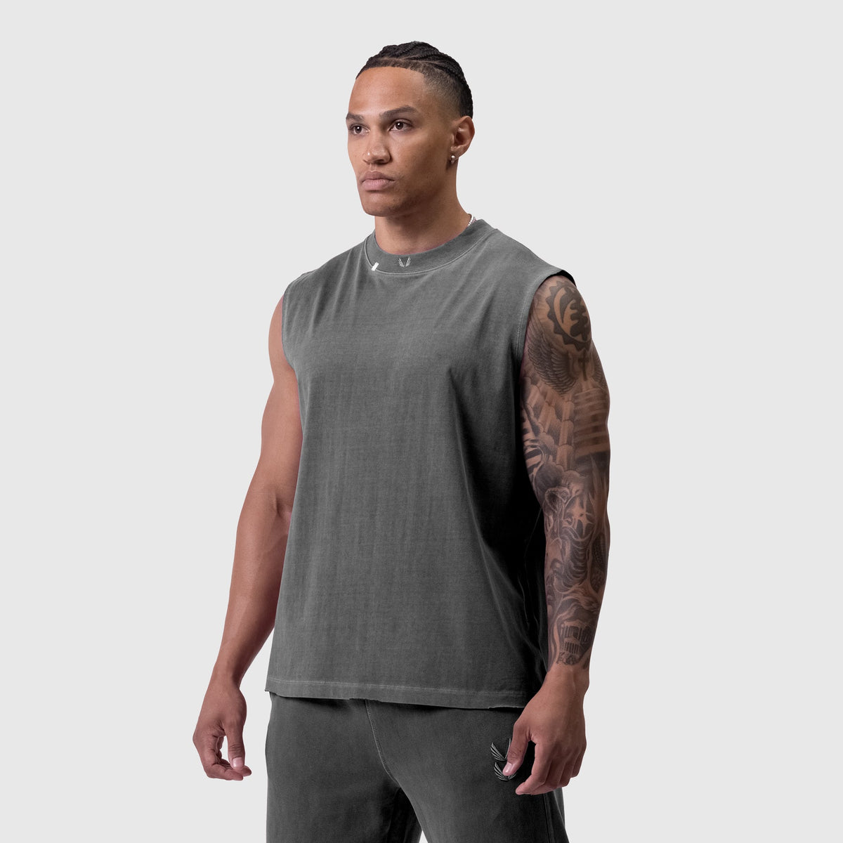 0807. Tech Essential™ Relaxed Cutoff - Faded Grey | ASRV