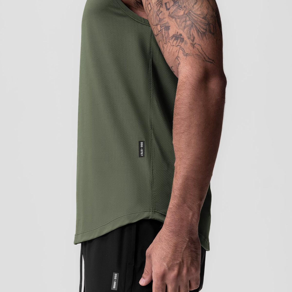 0757. AeroSilver® Cutoff Tank - Olive | ASRV