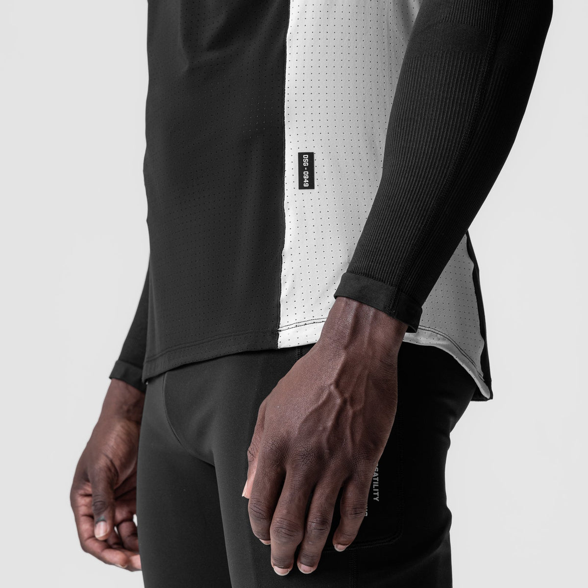 0949. Laser-Vent™ Singlet Tank - Black/White | ASRV