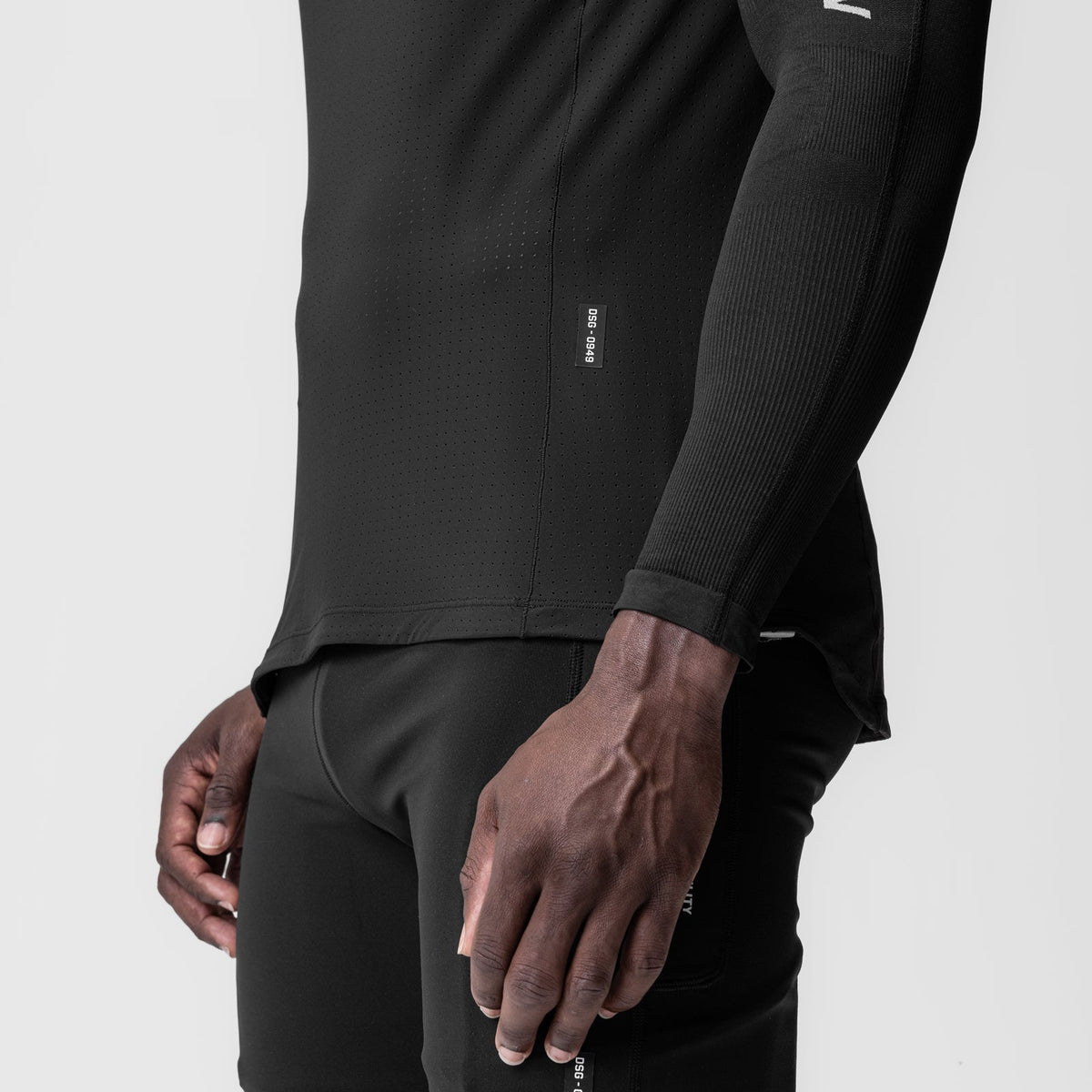 0949. Laser-Vent™ Singlet Tank - Black | ASRV