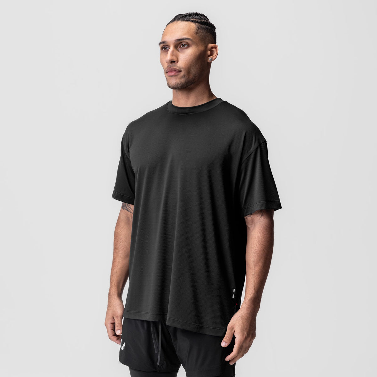 0822. AeroSilver® Oversized Tee - Black | ASRV