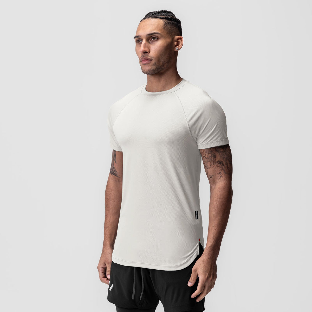 0660. AeroSilver® Established Tee - Stone | ASRV