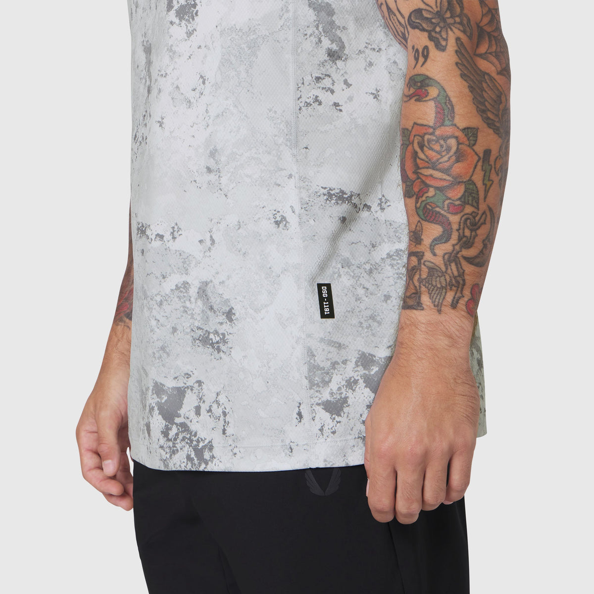 1191. AEROSILVER® UPF50+ Run Tee - Sedona Snow Camo | ASRV
