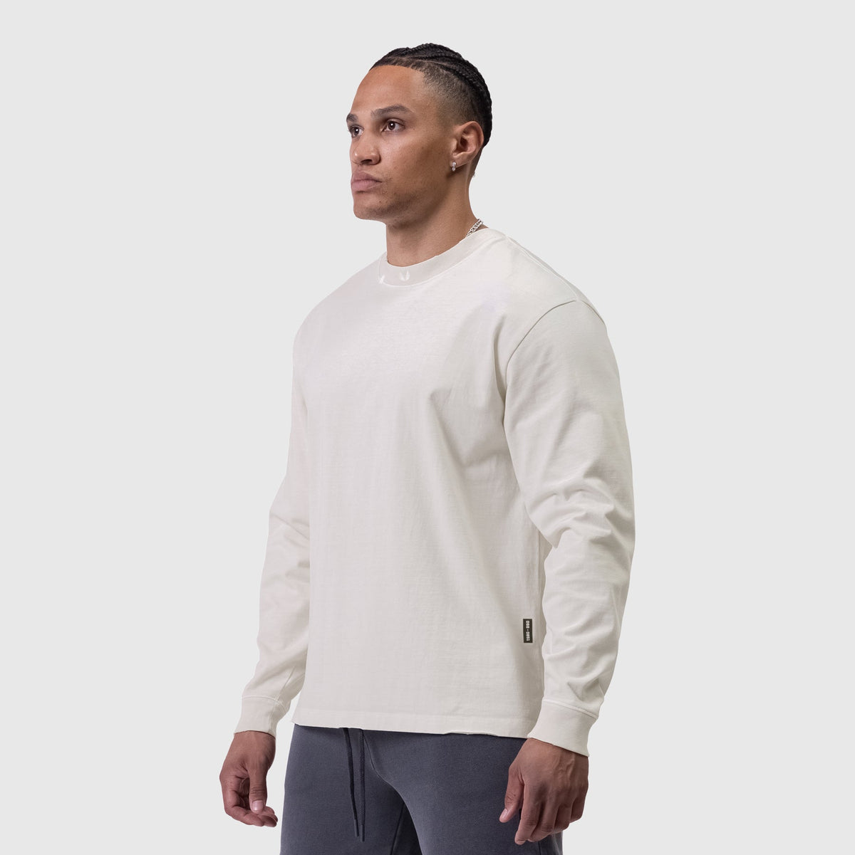 0851. Tech Essential™ Relaxed Long Sleeve - Faded Stone | ASRV