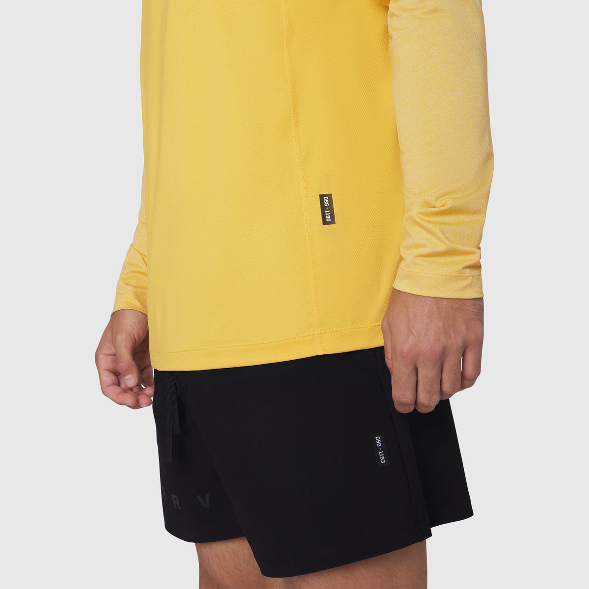 1190. AEROSILVER® UPF50+ Run Long Sleeve - Amber | ASRV