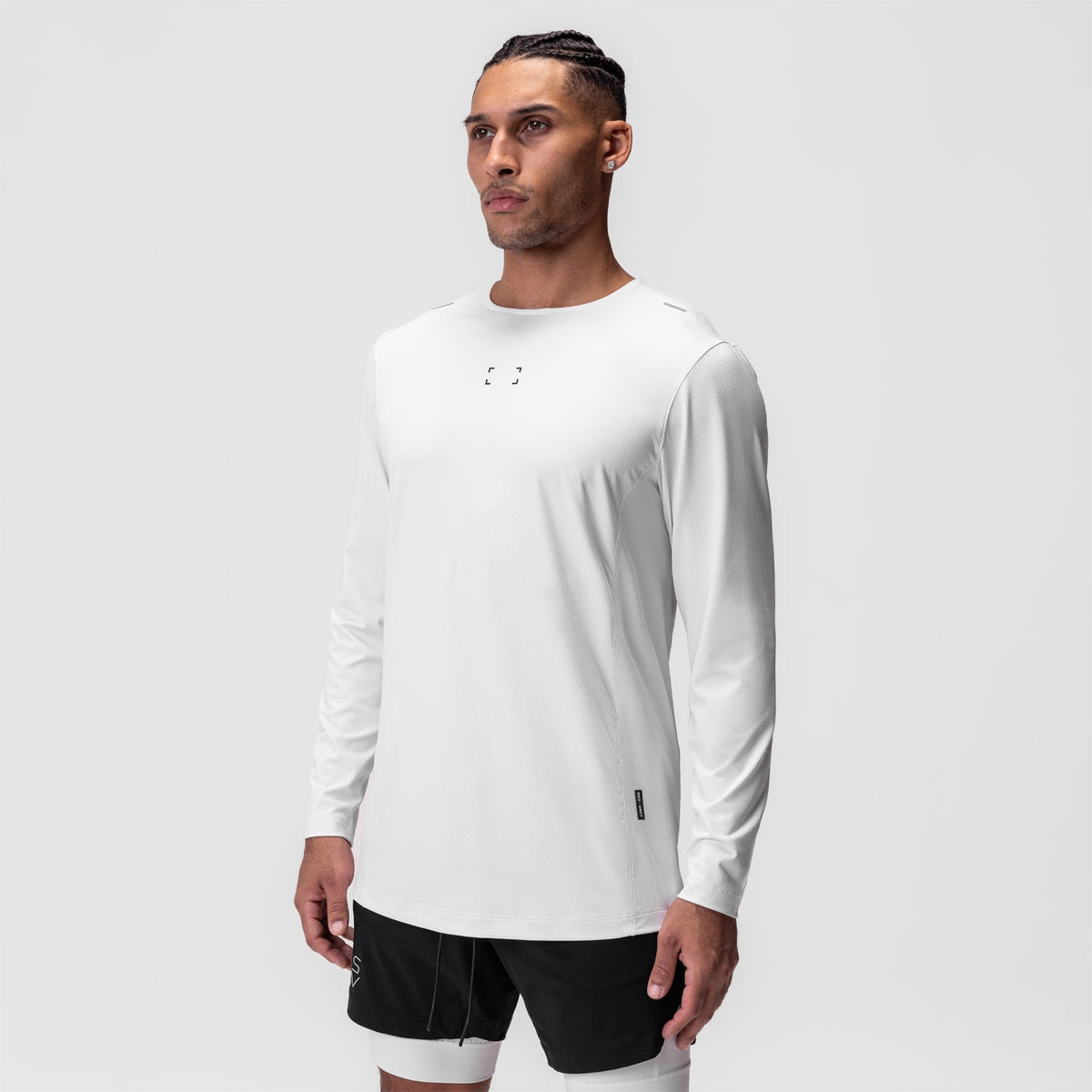 0907. AeroSilver® Training Long Sleeve - White "Space Bracket" | ASRV