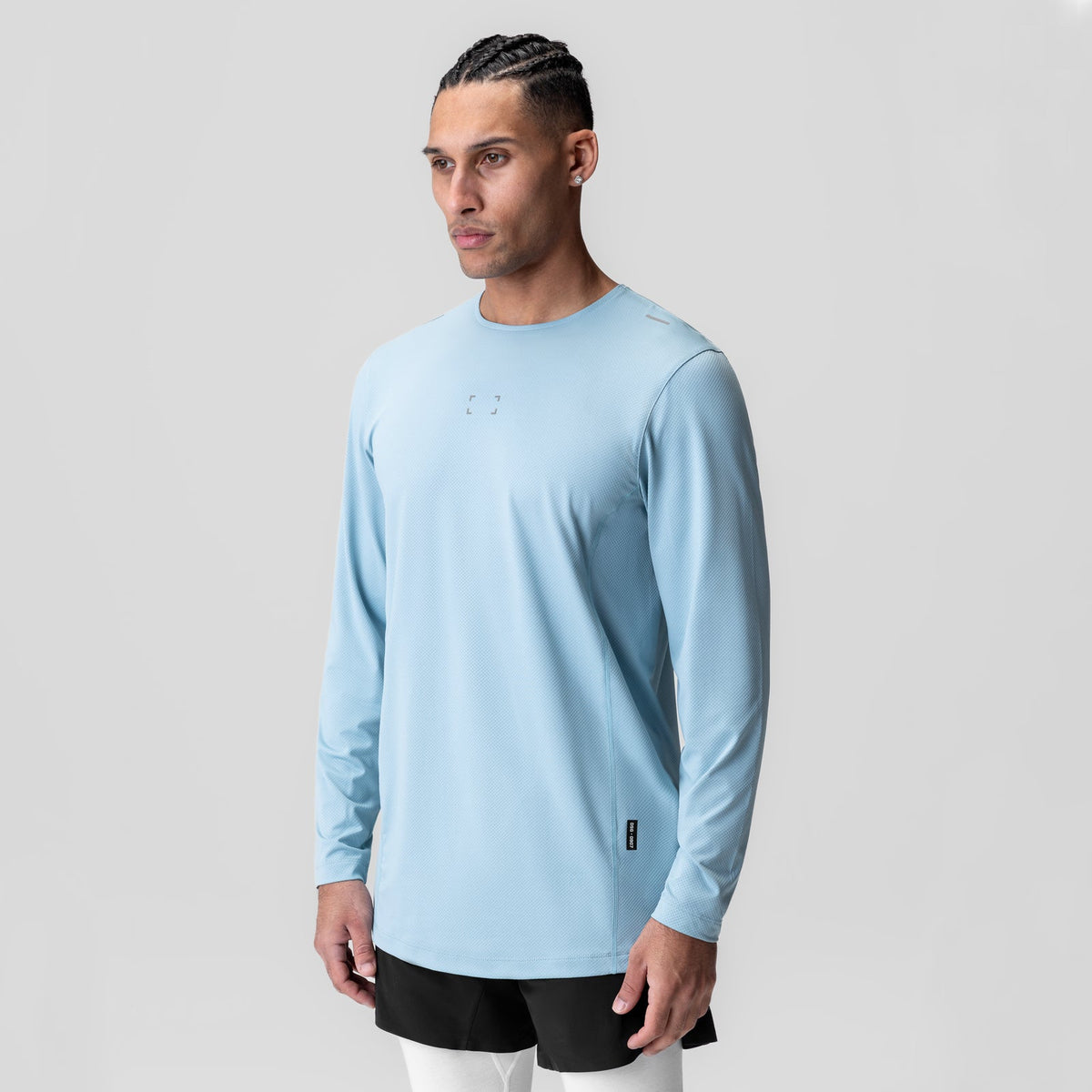 0907. AeroSilver® Training Long Sleeve - Light Sky "Space Bracket" | ASRV