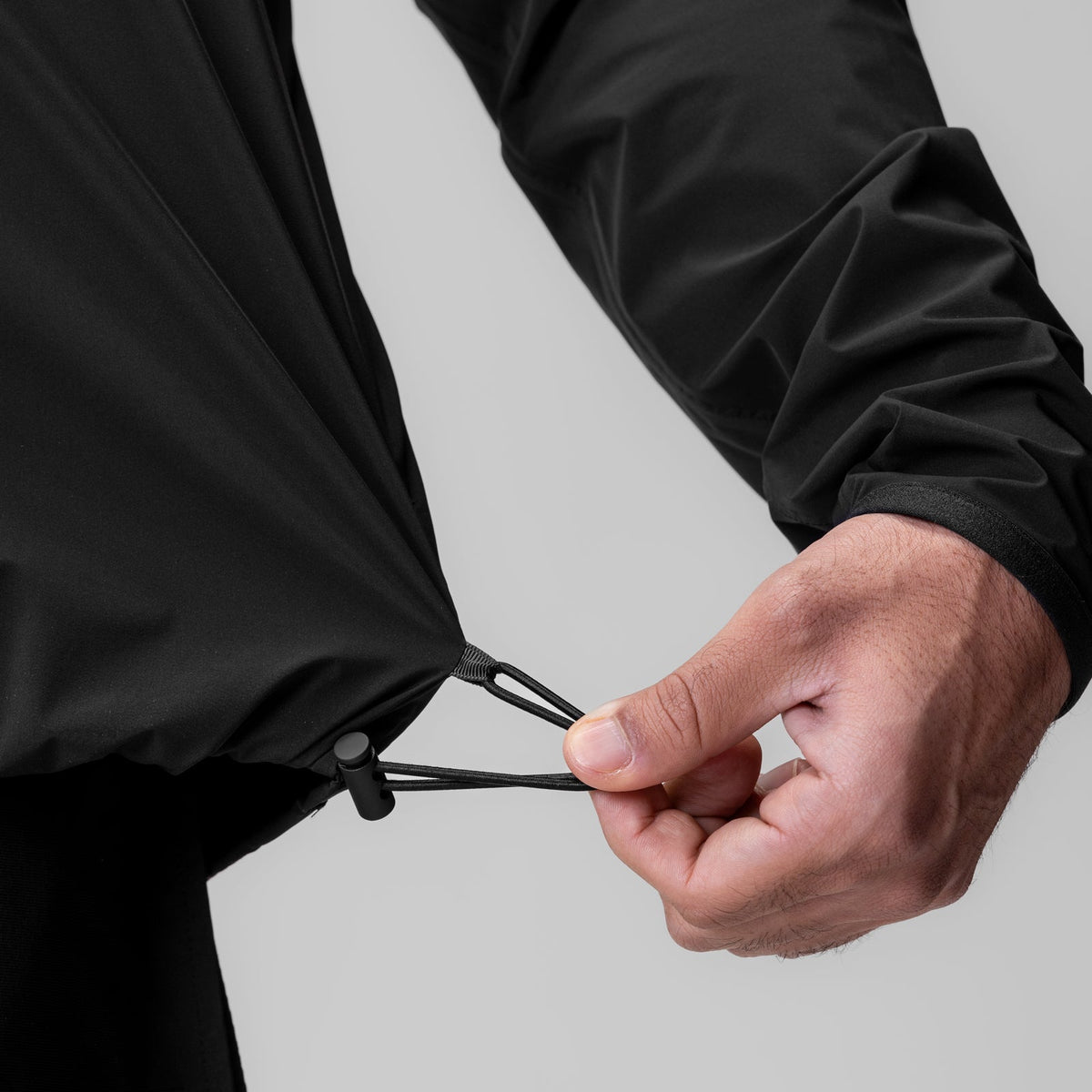 1051. Aerotex™ Lightweight Windbreaker - Black | ASRV
