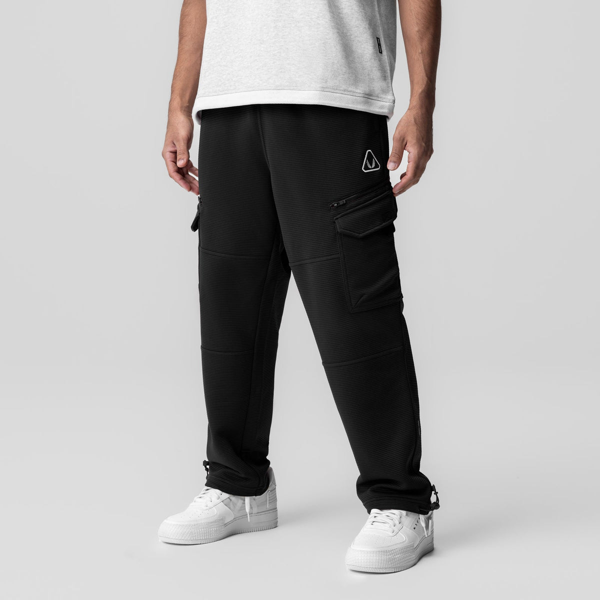 1033. Deltapeak® Cargo Cinch Jogger - Black | ASRV