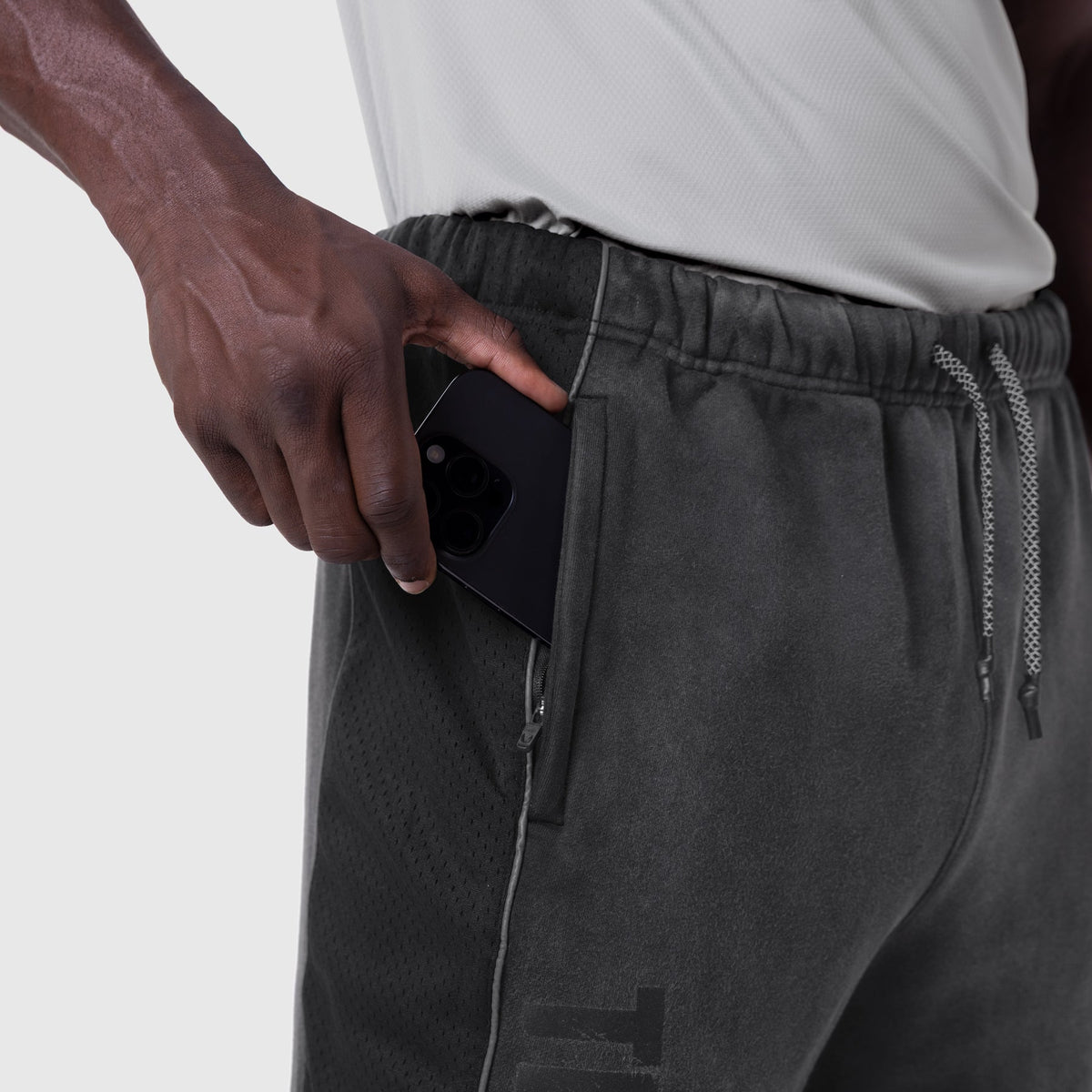 1120. Tech-Terry™ Mesh Panel Sweats - Black "Blade TD" | ASRV