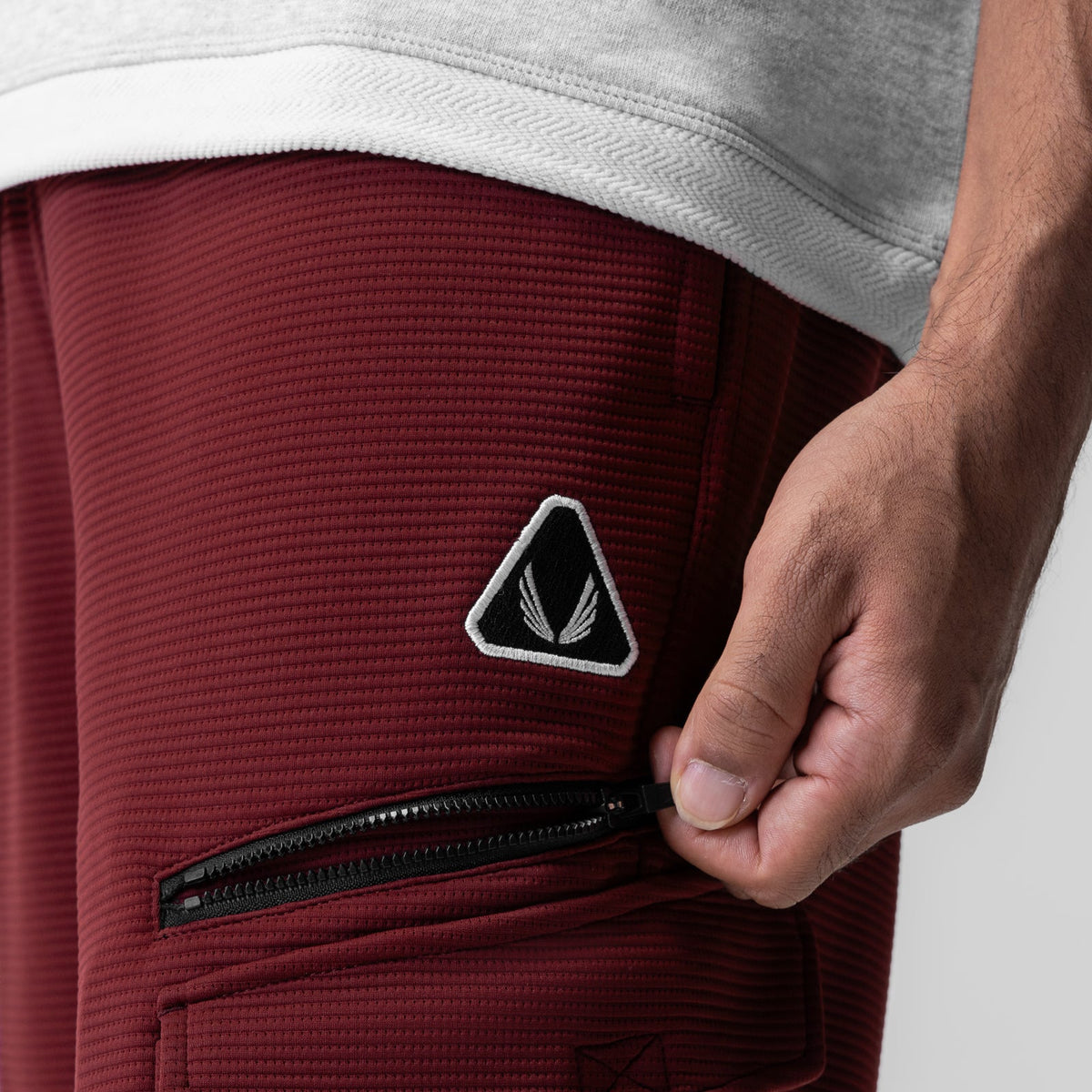 1033. Deltapeak® Cargo Cinch Jogger - Crimson | ASRV
