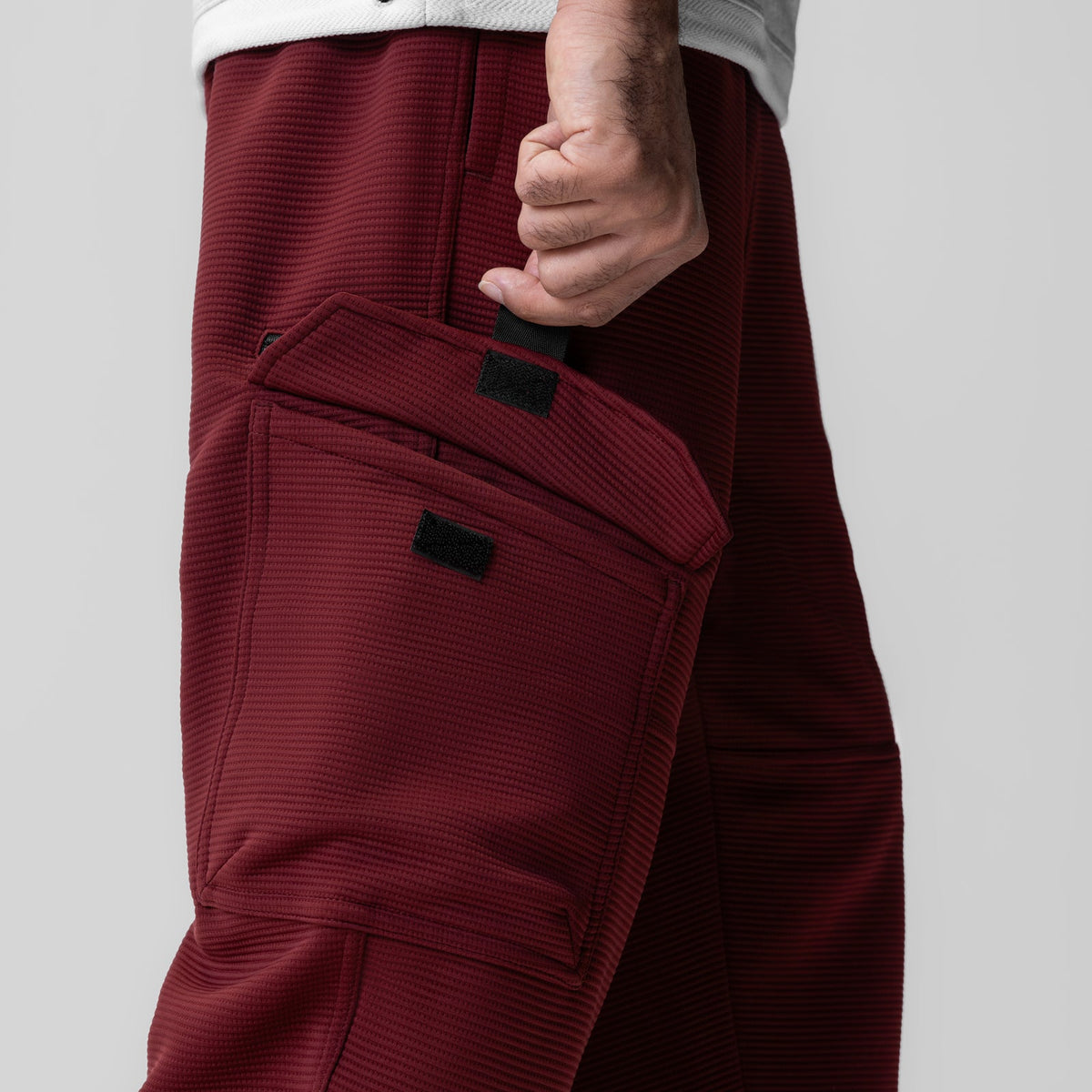 1033. Deltapeak® Cargo Cinch Jogger - Crimson | ASRV