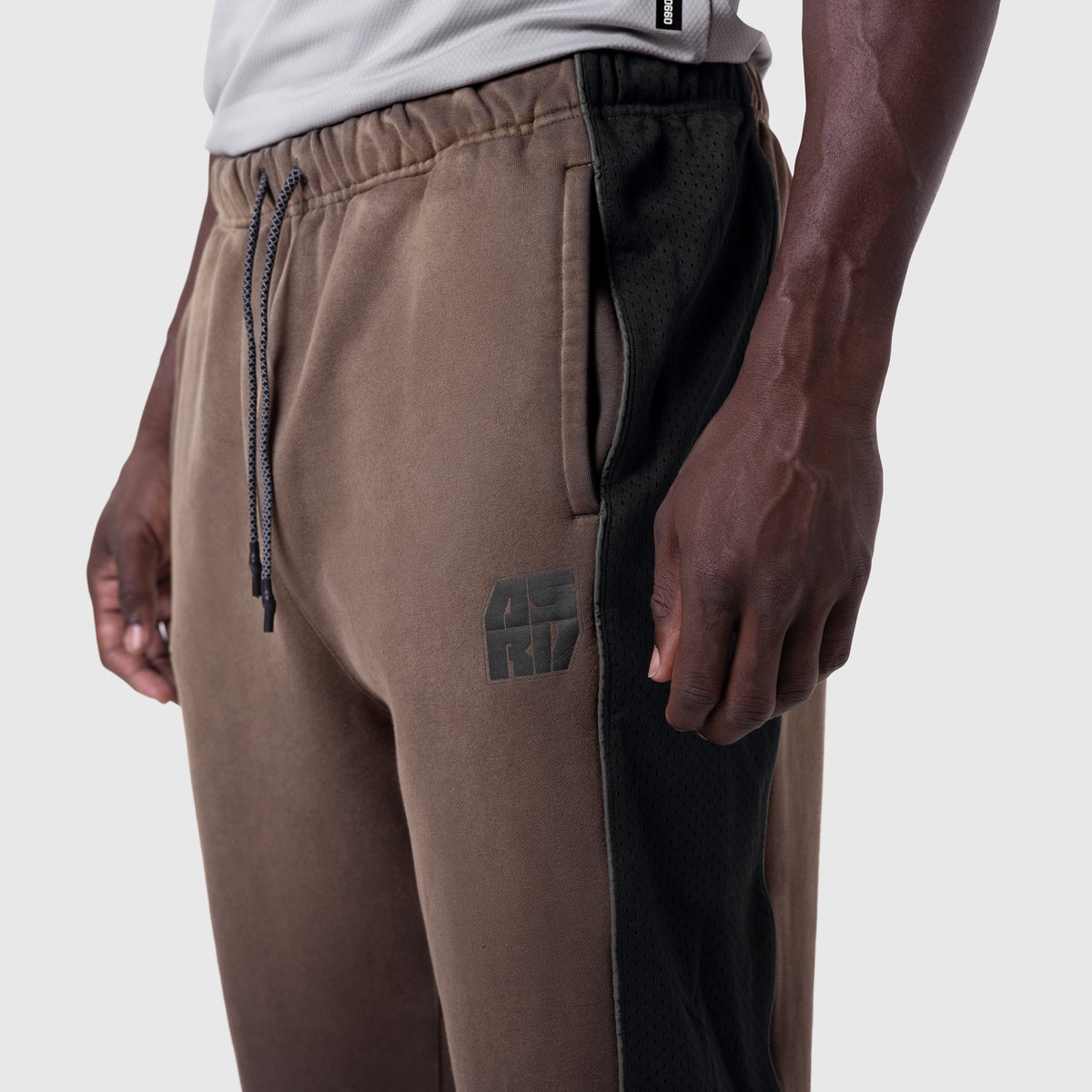 1120. Tech-Terry™ Mesh Panel Sweats - Dark Earth "Blade TD" | ASRV