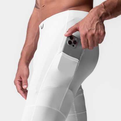 0977. WarpFlexx-Lite® 3/4-Length Legging - White | ASRV
