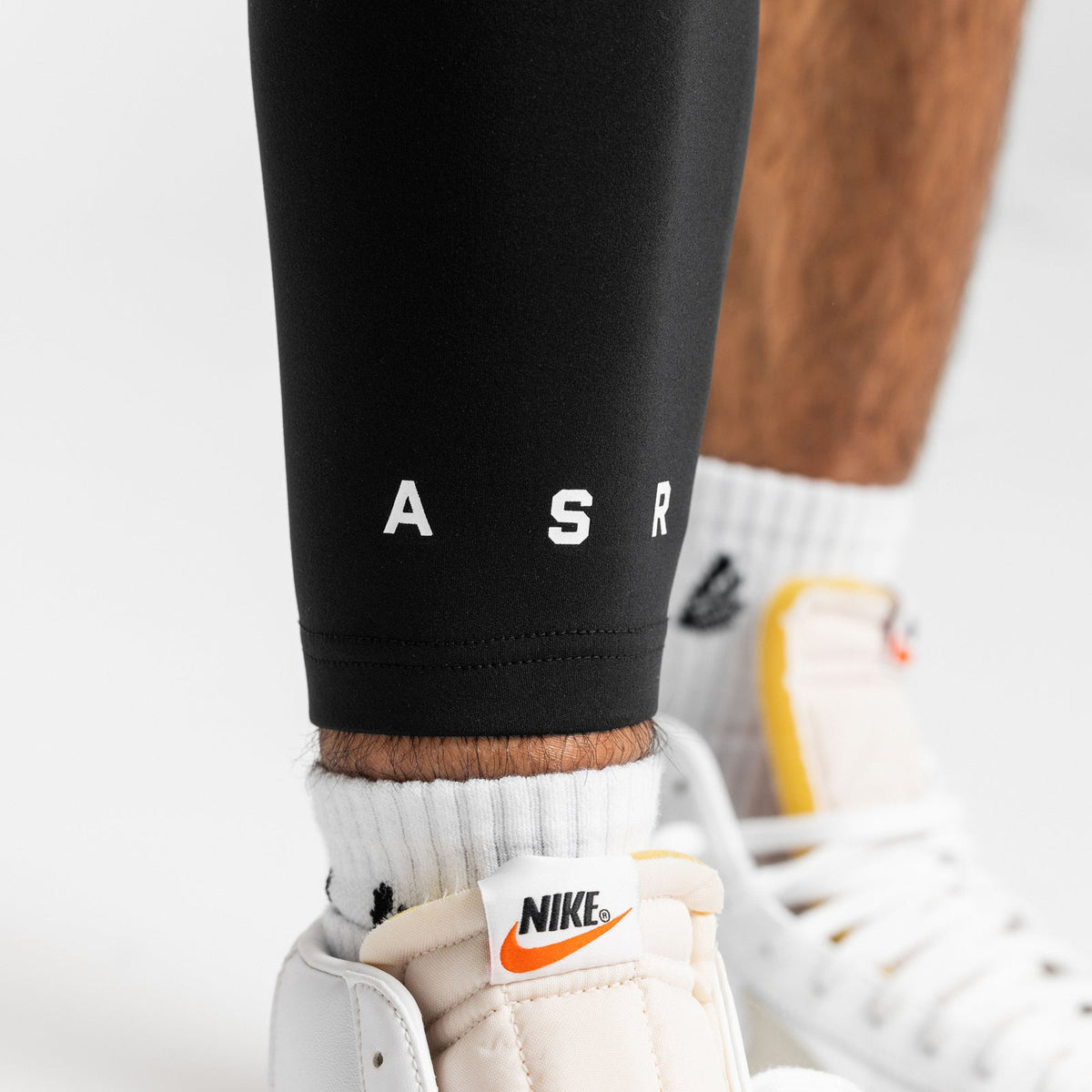 WarpFlexx® Leg Sleeve - Black | ASRV