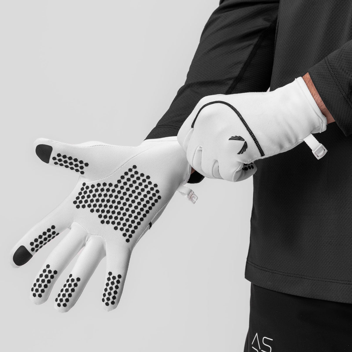 0671. Aeroheat® Lightweight Gloves - White "Wings" | ASRV