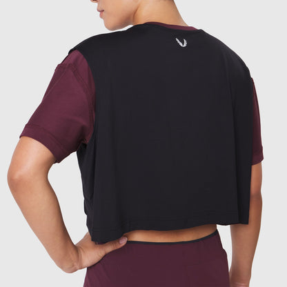W082. SUPIMA® Ice-Skin™ Reversible Crop Tee - Merlot/Black | ASRV