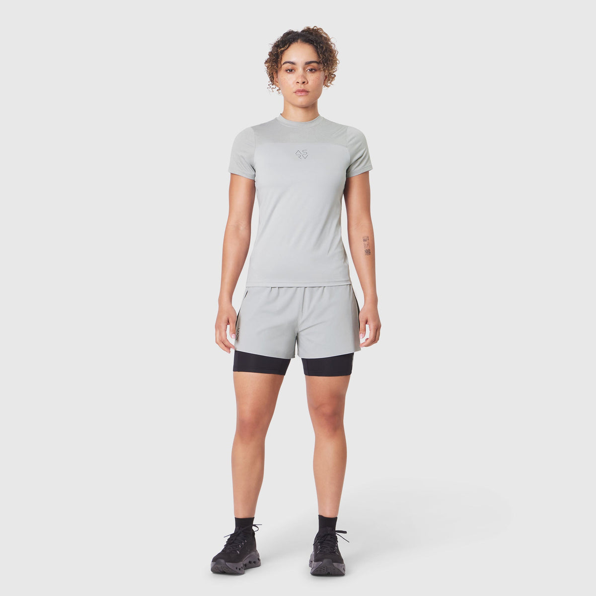 W086. AEROSILVER® UPF50+ Run Tee - Slate Grey | ASRV