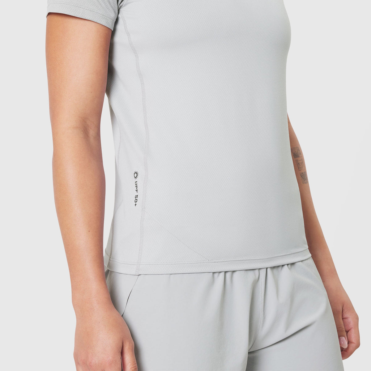 W086. AEROSILVER® UPF50+ Run Tee - Slate Grey | ASRV