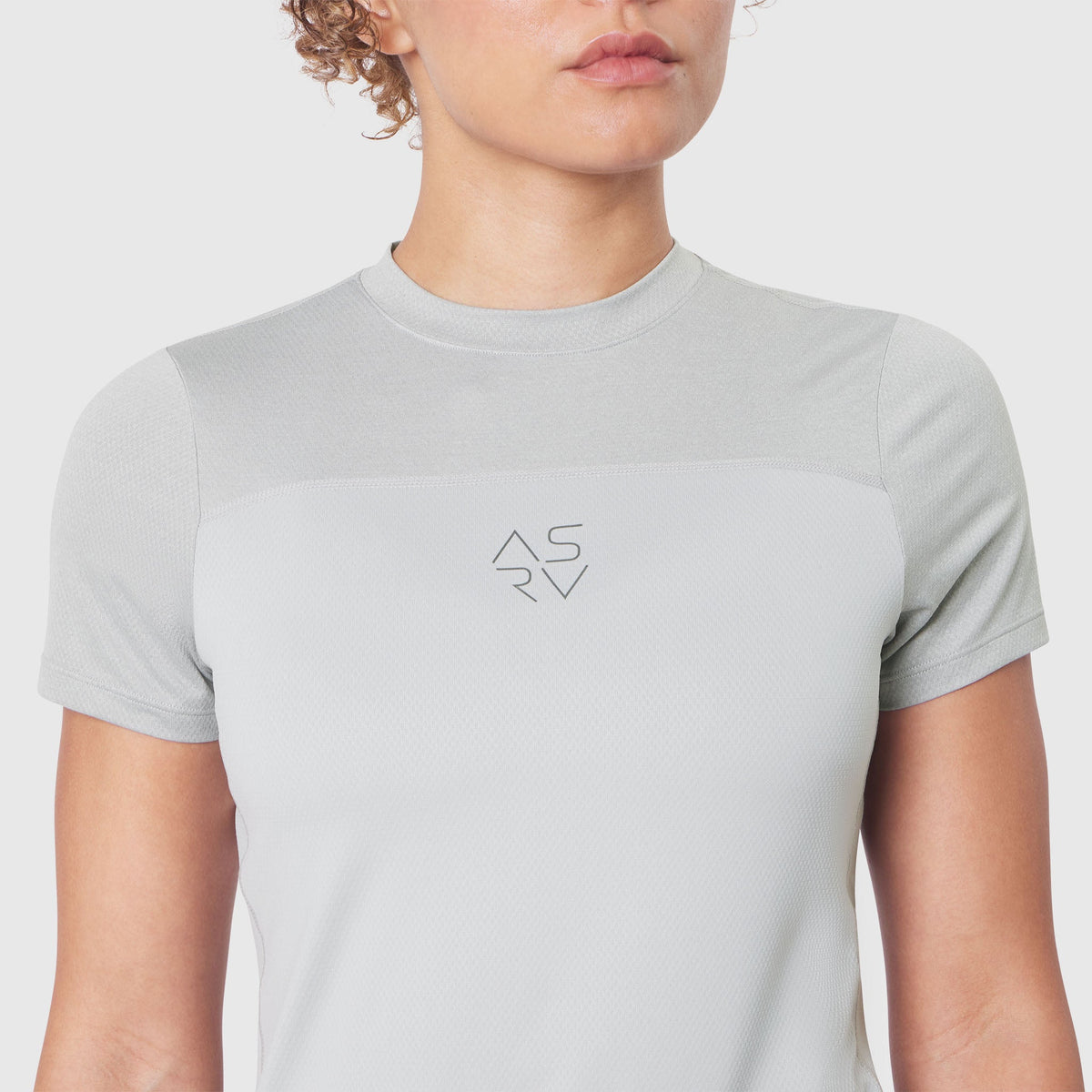 W086. AEROSILVER® UPF50+ Run Tee - Slate Grey | ASRV
