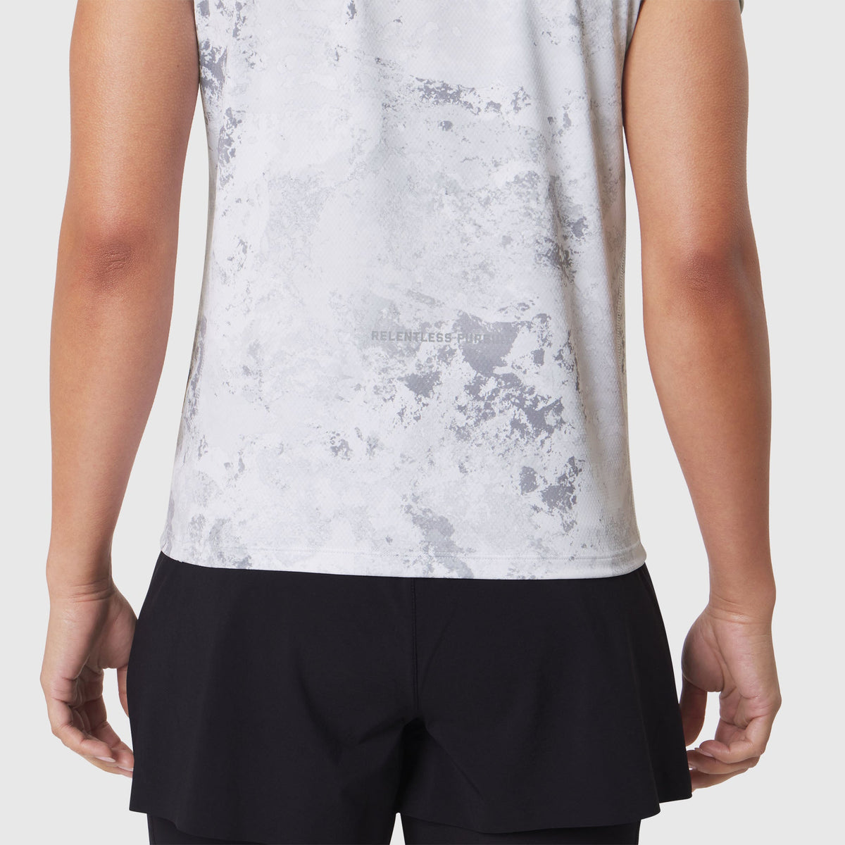 W086. AEROSILVER® UPF50+ Run Tee - Sedona Snow Camo | ASRV