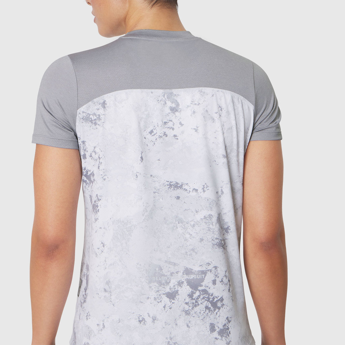 W086. AEROSILVER® UPF50+ Run Tee - Sedona Snow Camo | ASRV