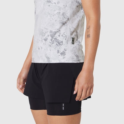 W086. AEROSILVER® UPF50+ Run Tee - Sedona Snow Camo | ASRV