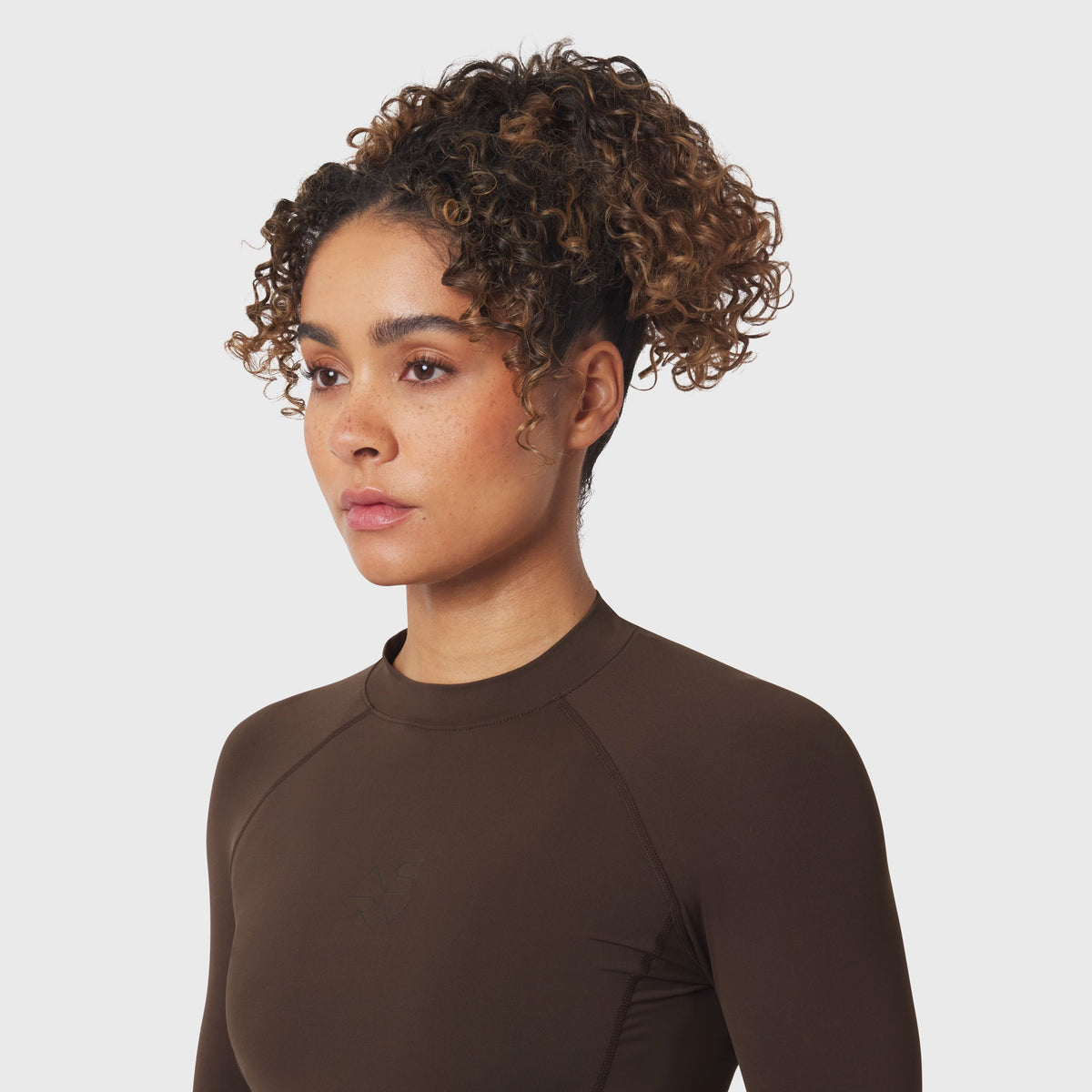 W058. LYCRA® ADAPTIV Baselayer Longsleeve - Dark Earth | ASRV