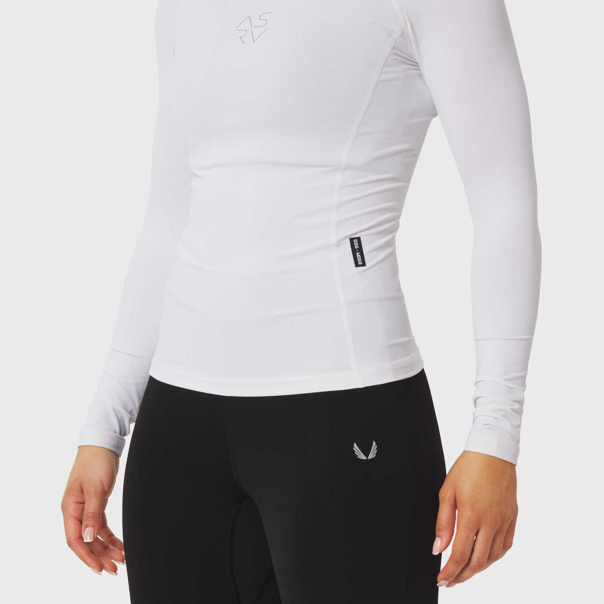 W058. LYCRA® ADAPTIV Baselayer Longsleeve - White | ASRV