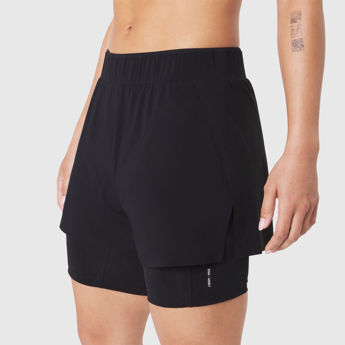 W087. Aerotex™ Side Split Liner Short - Black | ASRV