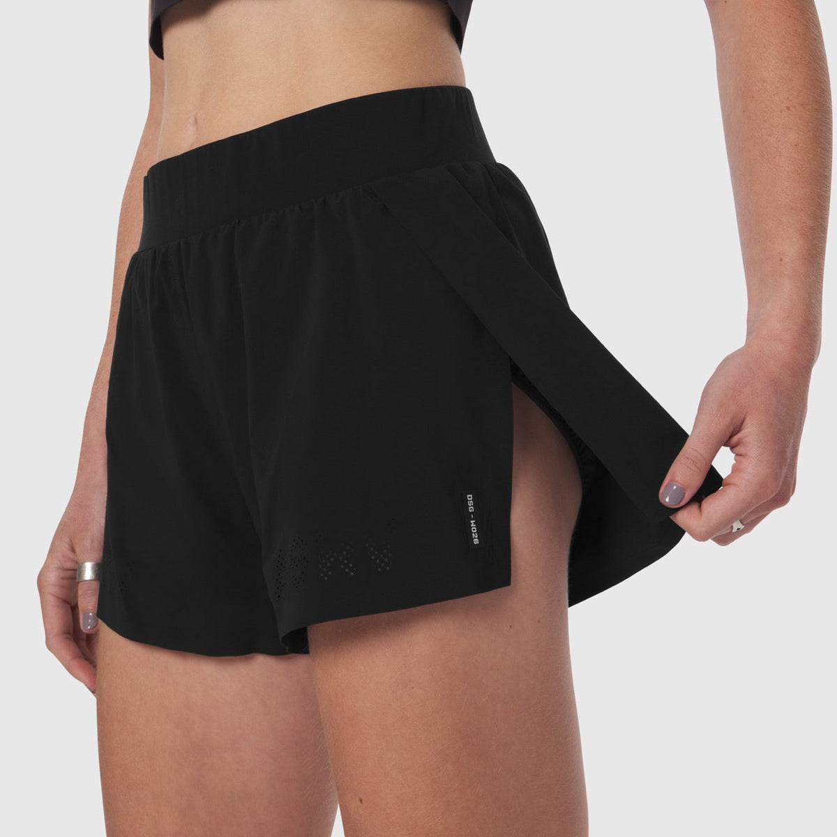 W026. Aerotex™ Side Split Run Short - Black | ASRV