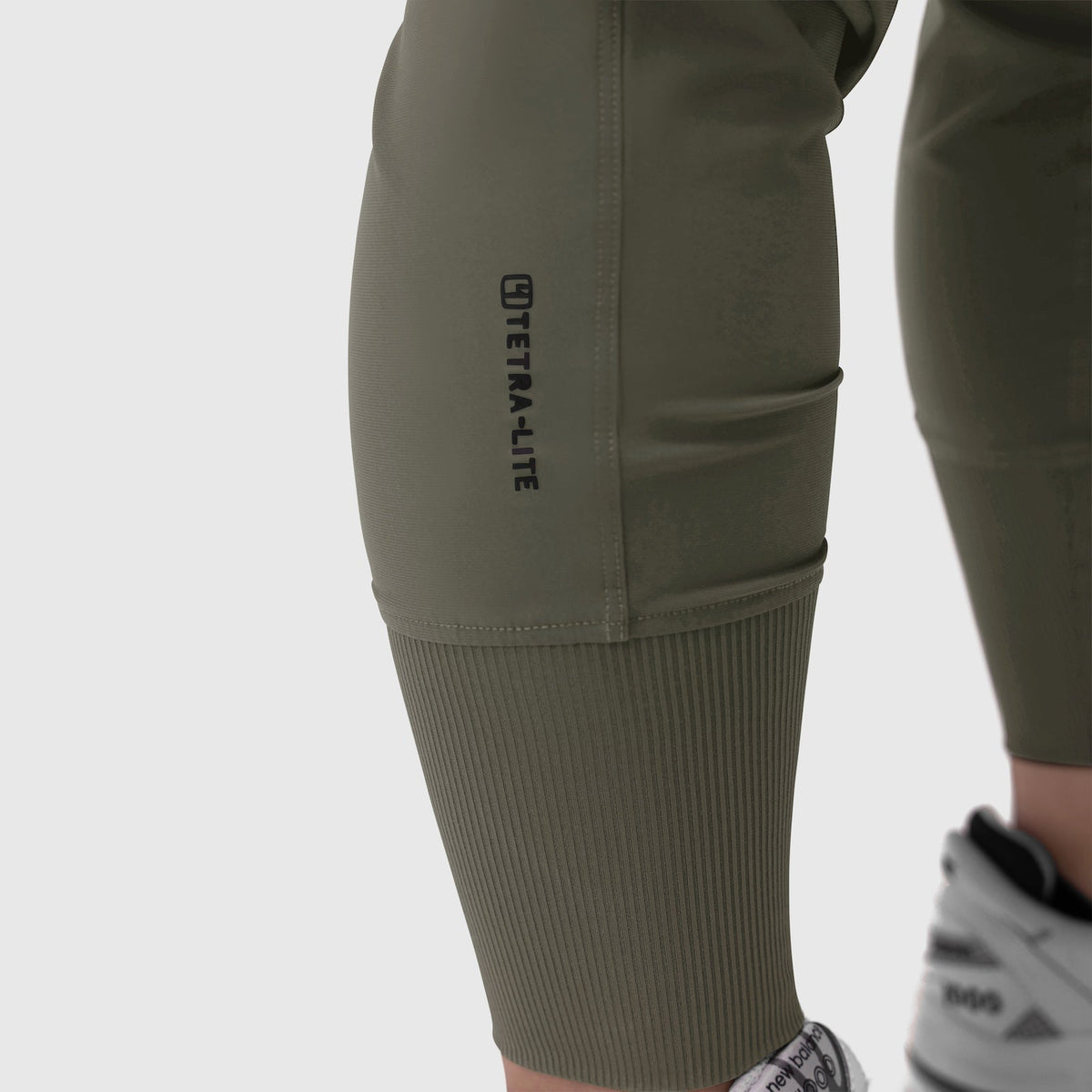 W032. Tetra-Lite® Cargo High Rib Jogger - Olive | ASRV