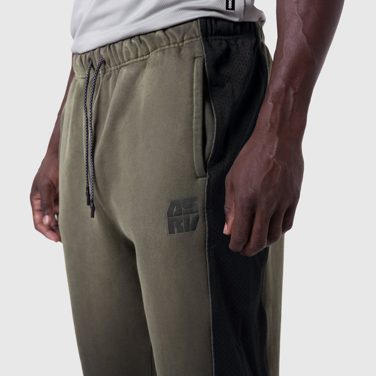 1120. Tech-Terry™ Mesh Panel Sweats - Olive "Blade TD" | ASRV