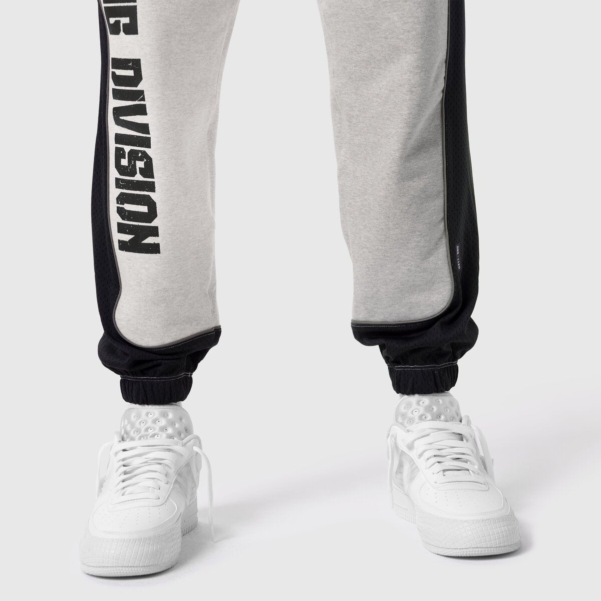 1120. Tech-Terry™ Mesh Panel Sweats - Heather Grey "Blade TD" | ASRV