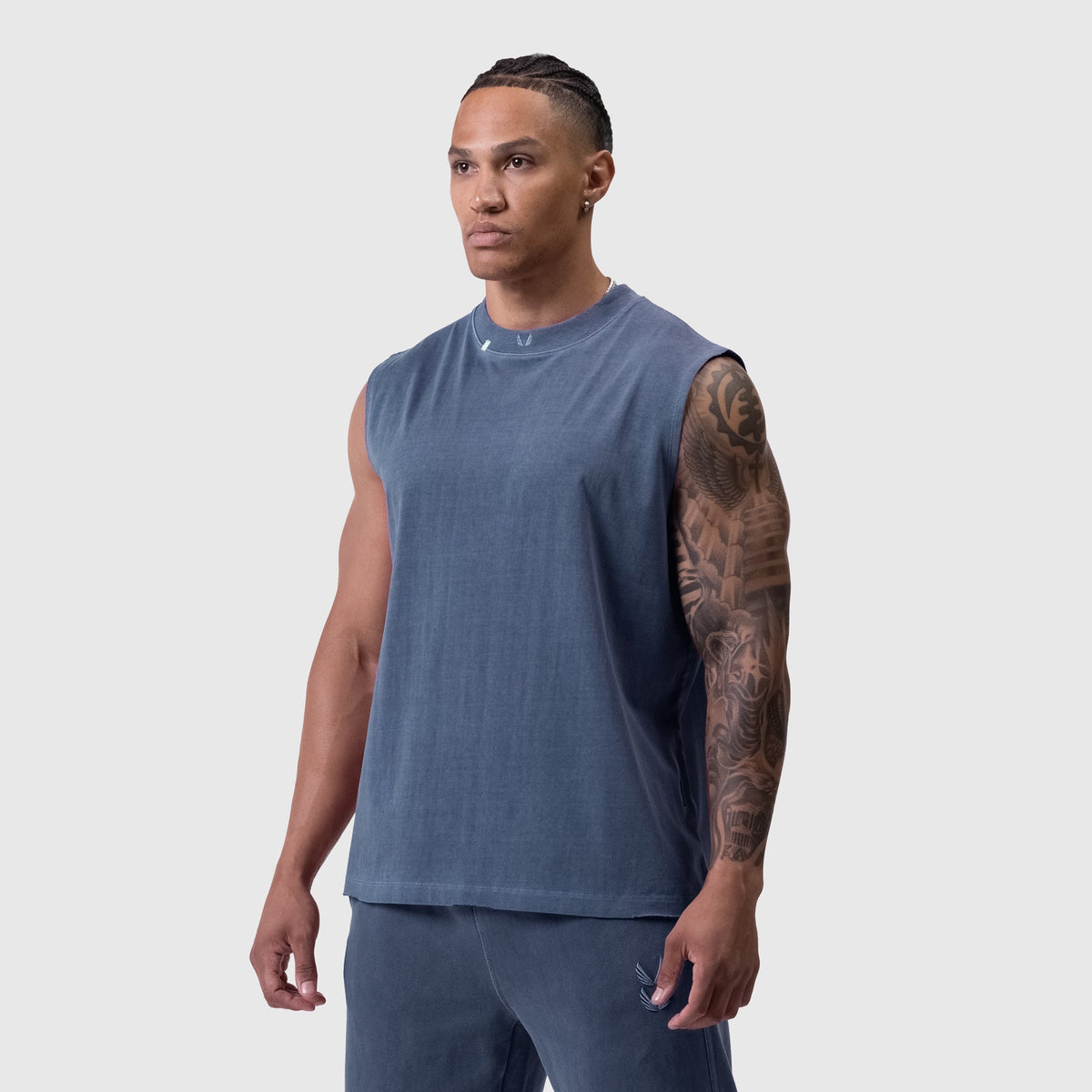 0807. Tech Essential™ Relaxed Cutoff - Faded Navy | ASRV