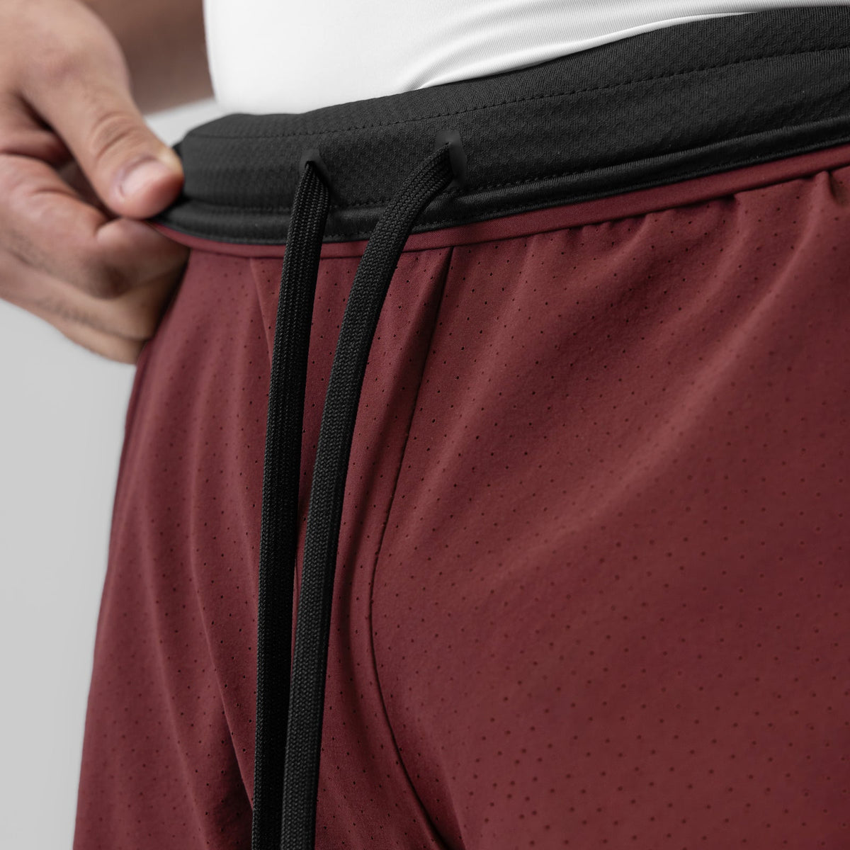 1028. Aerotex™ Bonded 7" Liner Short - Crimson | ASRV