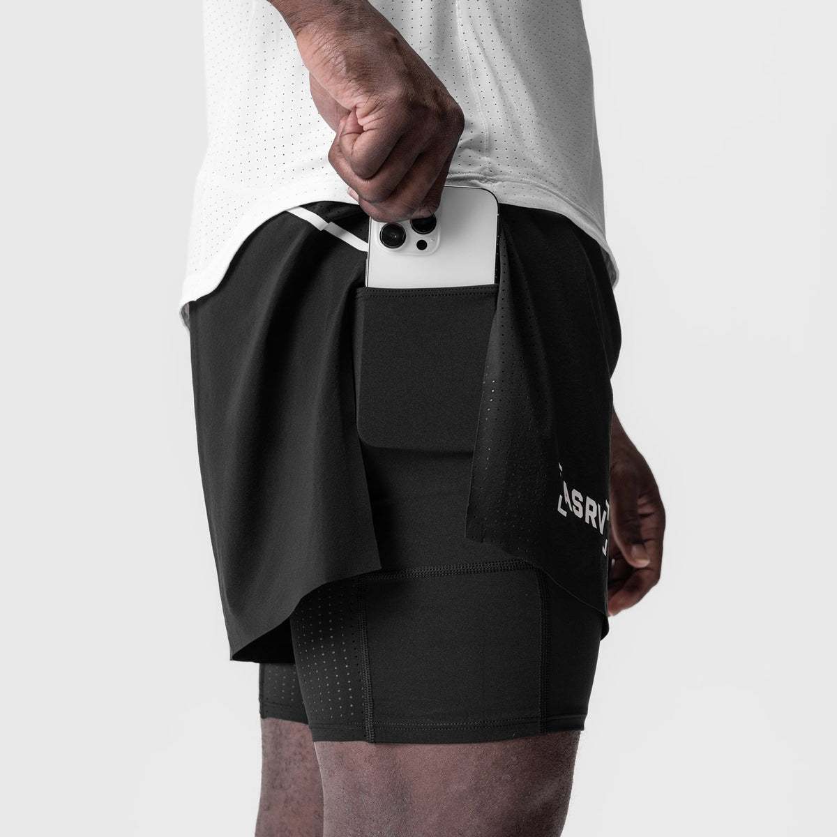 0951. Aerotex™ 4" High Split Liner Short - Black/White | ASRV