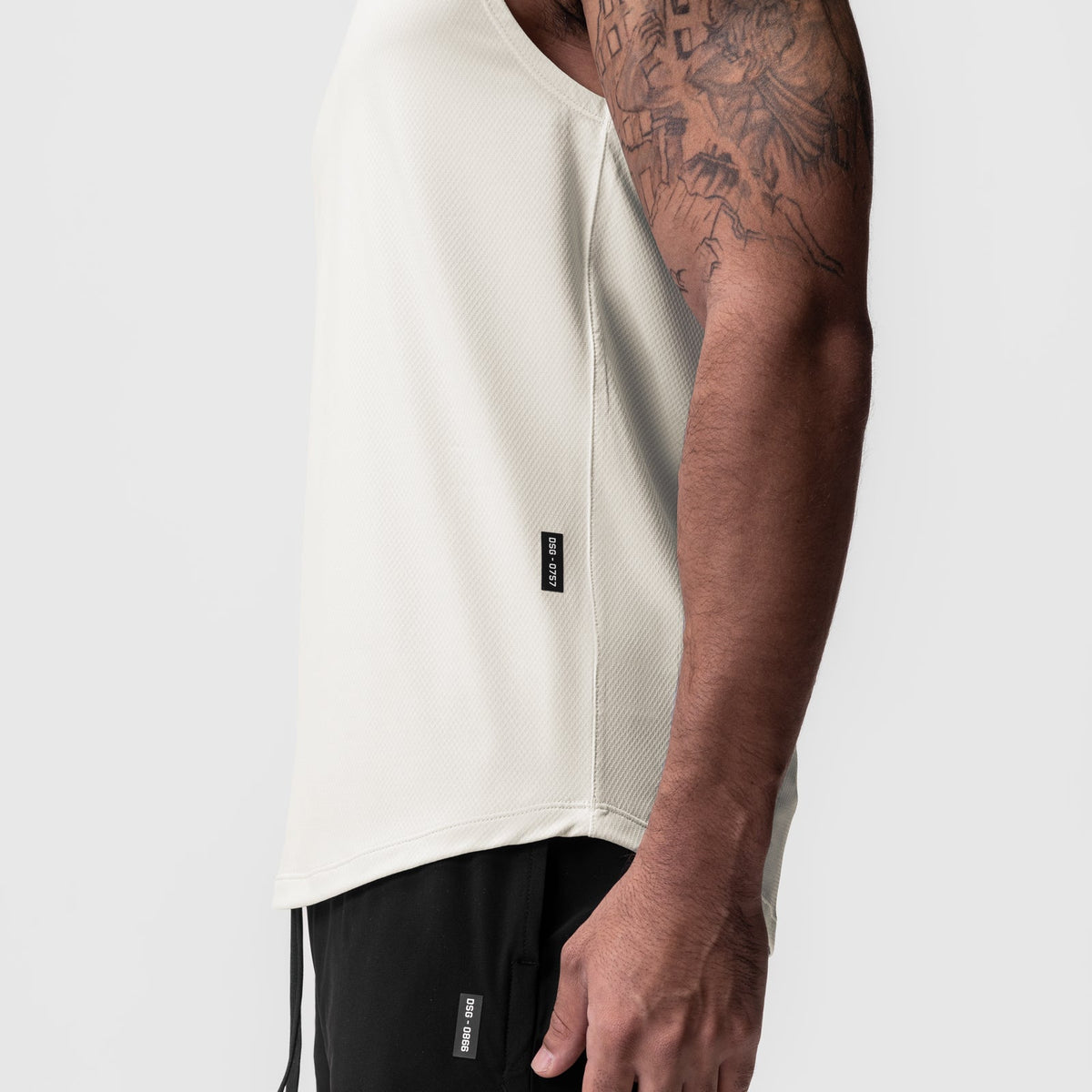 0757. AeroSilver® Cutoff Tank - Ivory Cream | ASRV
