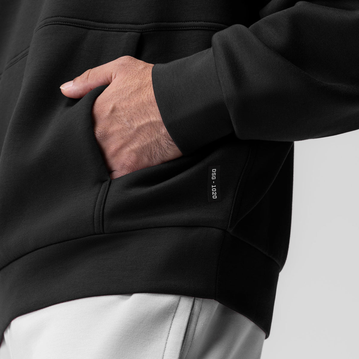 1020. Dri-Core™ Oversized Crewneck - Black | ASRV