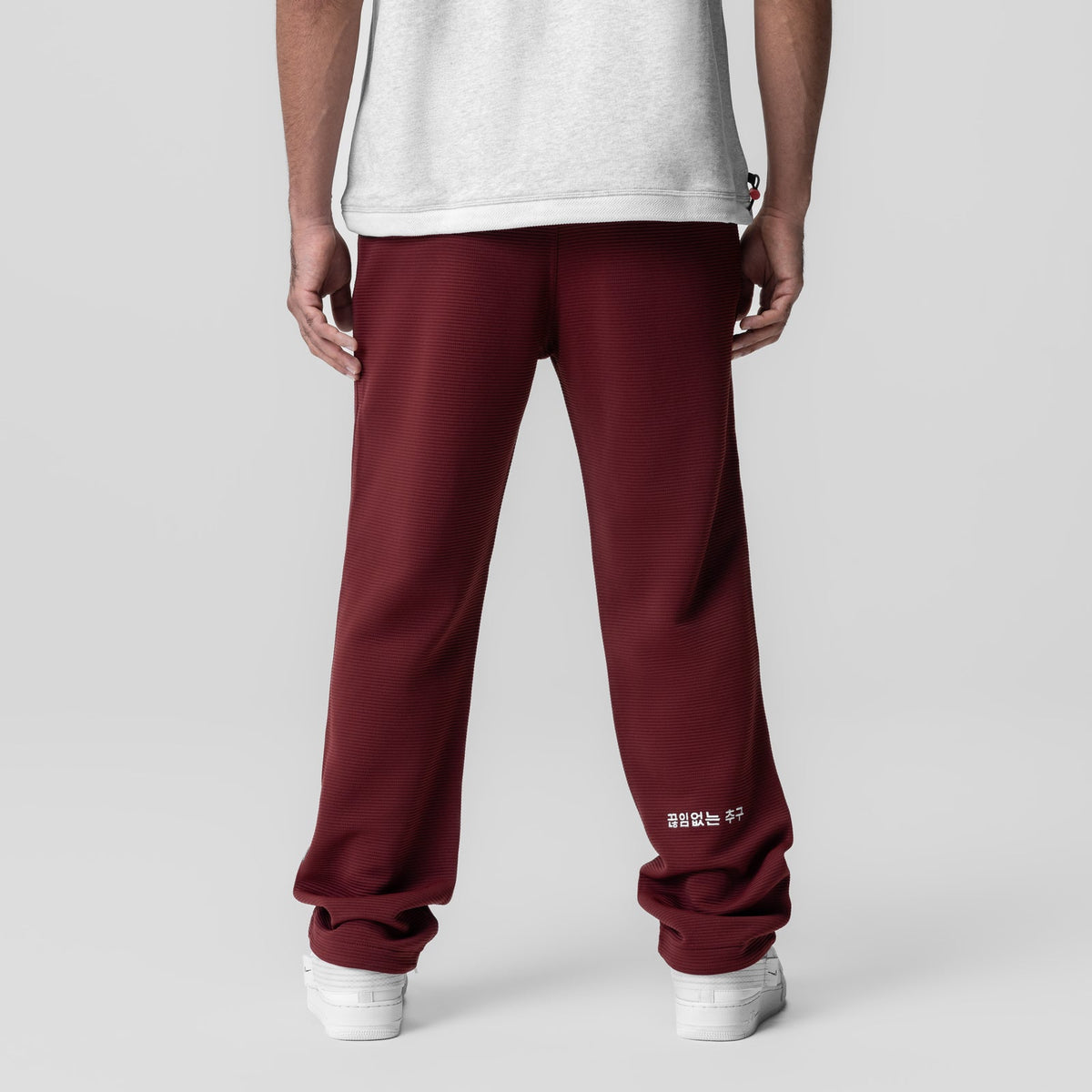 1034. Deltapeak® Straight Leg Sweats - Crimson | ASRV