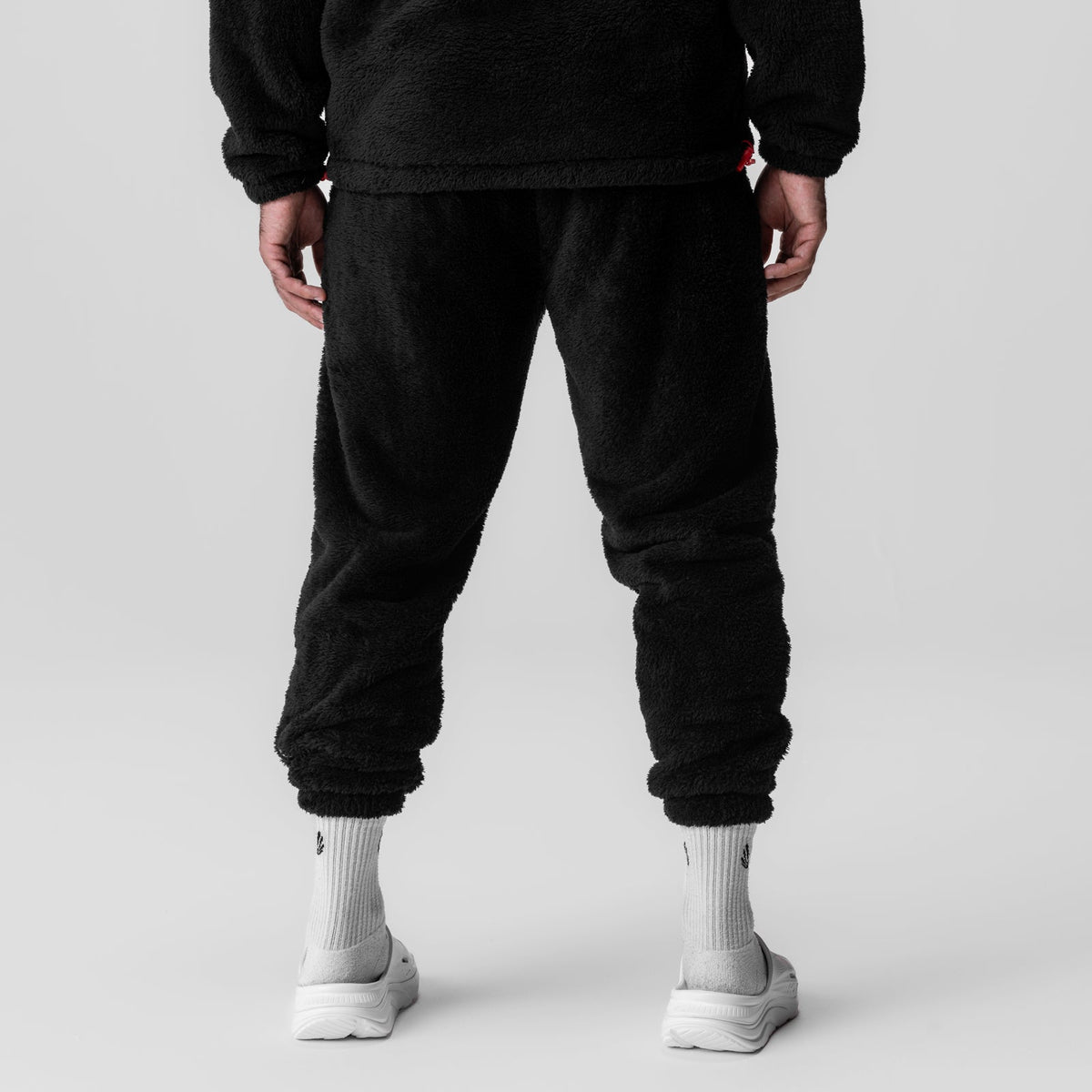 0692. Sherpa Recovery Sweats - Black/White | ASRV