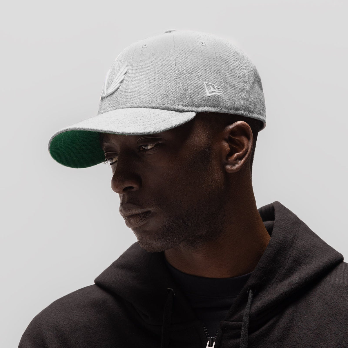 New Era® 59Fifty® Low Profile Hat - Heather Grey/White "Wings" | ASRV