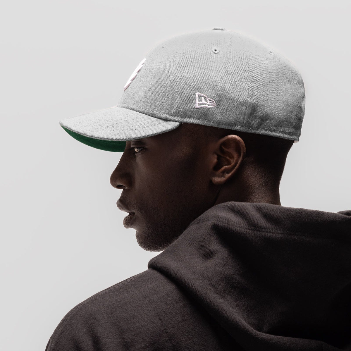 New Era® 59Fifty® Low Profile Hat - Heather Grey/White "Wings" | ASRV